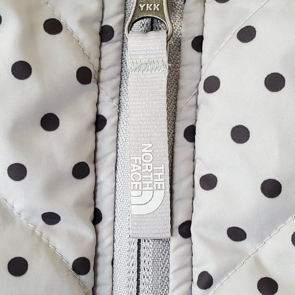 The North Face Kids Polka Dot jacket, size 10-12 - Picture 3 of 6